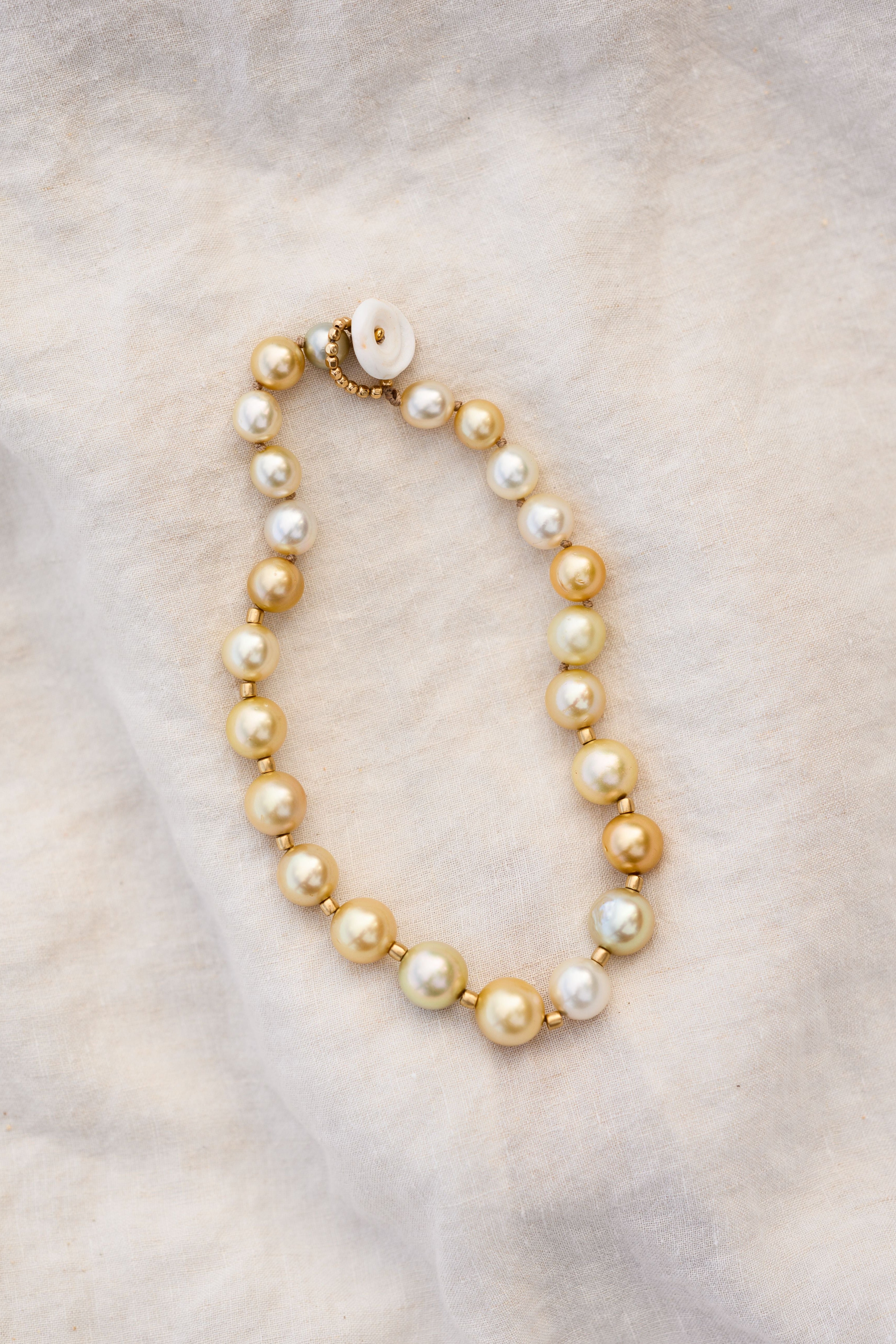 The Luxe Golden Strand