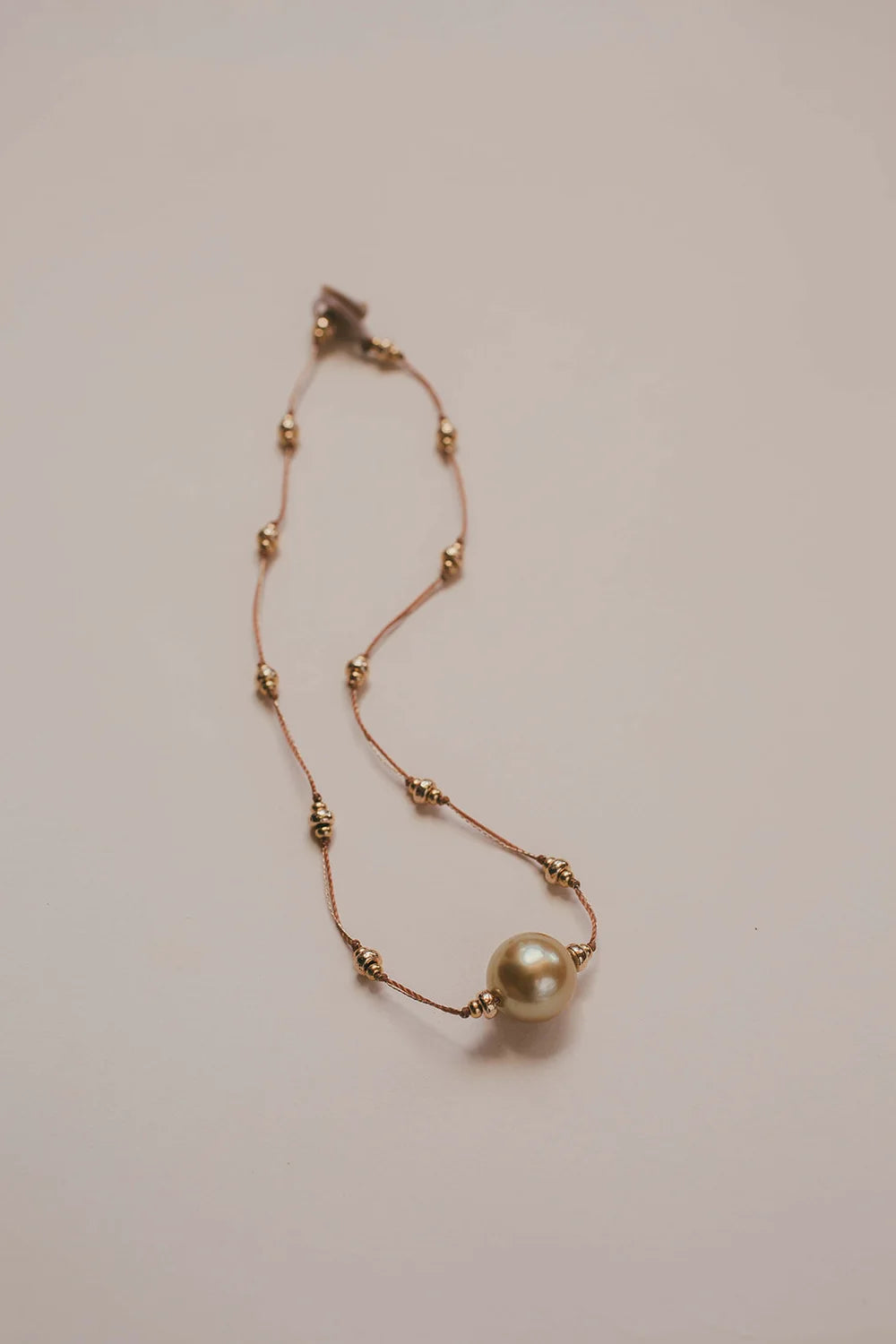 The Lone Pearl ~ Golden South Sea