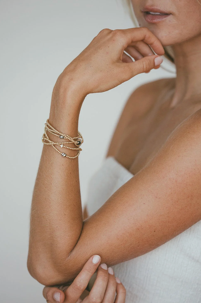 The Tahitian Keshi Stretch