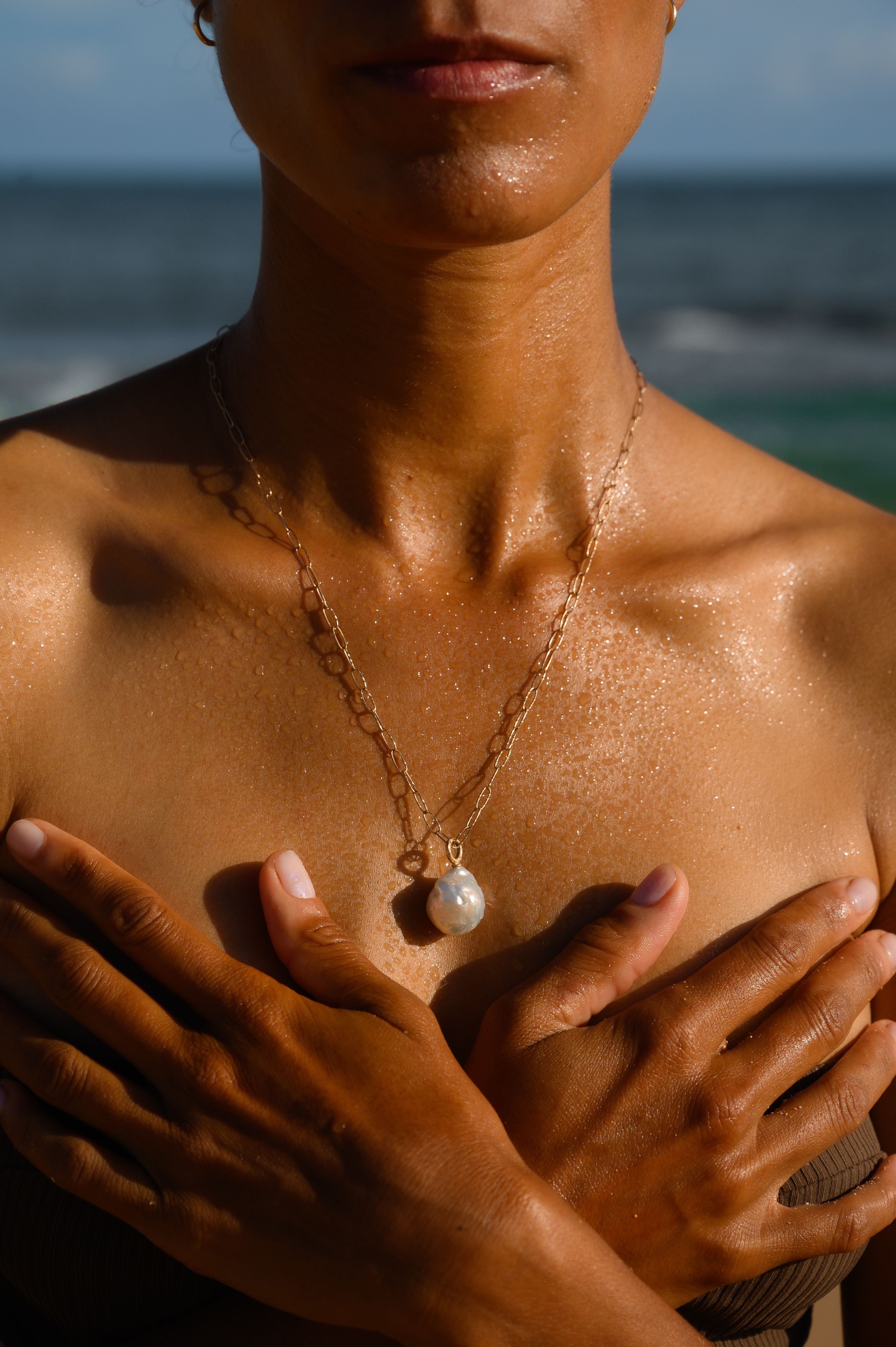 The White South Sea Drop